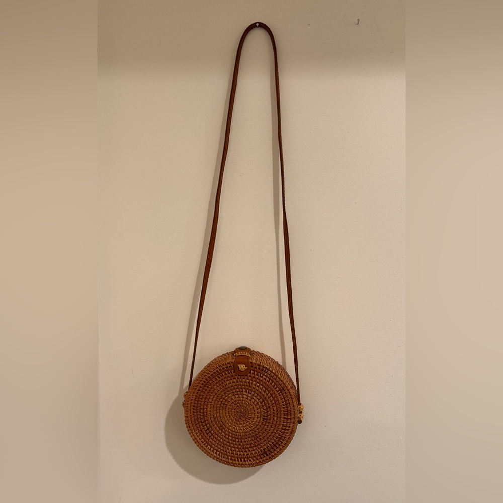 Rattan purse
